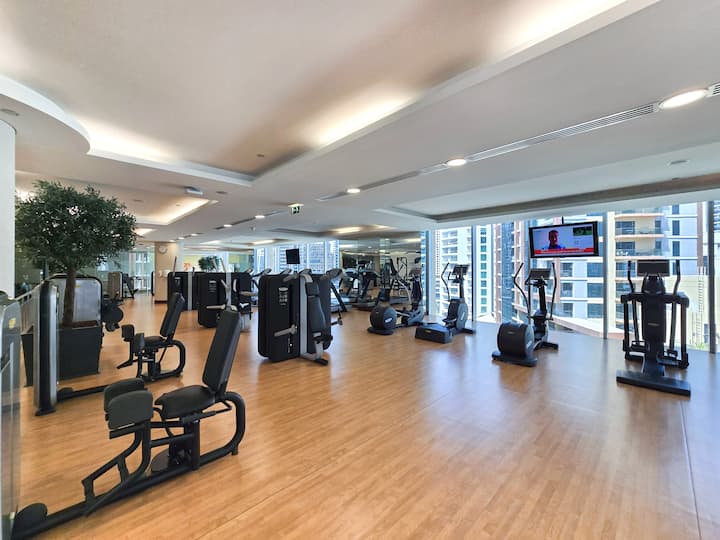 Gym, Executive Studio | Marina View | JW Marriott